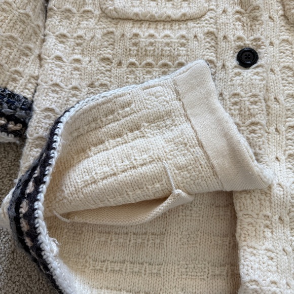 Women's Cream and Black Knit Jacket - Picture 2 of 12